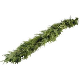 Member's Mark Western Red Cedar Garland, 25 ft.
